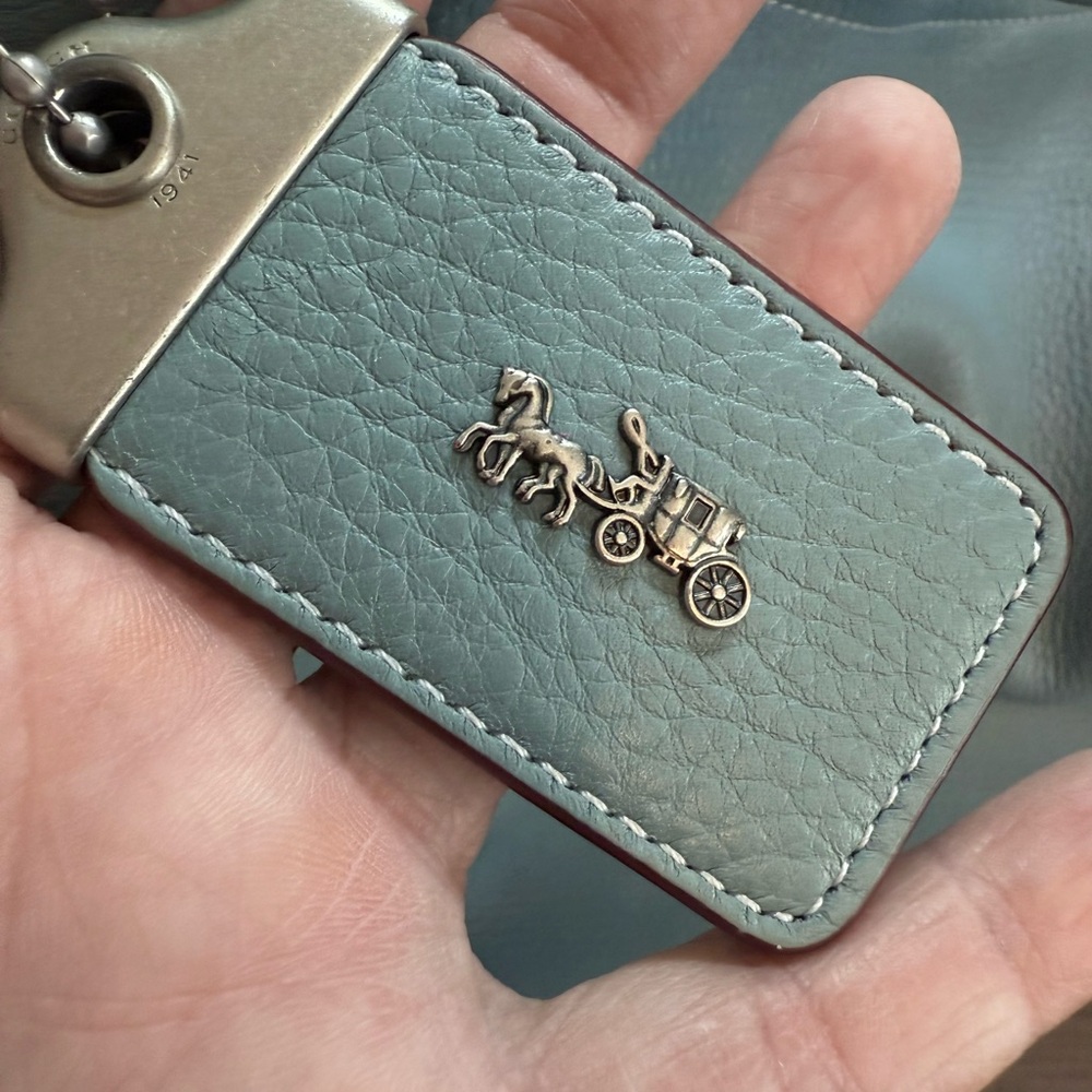 Coach Bandit Hobo Pale Blue Leather - Picture 7 of 8